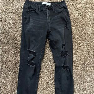 KanCan Distressed Skinny jeans